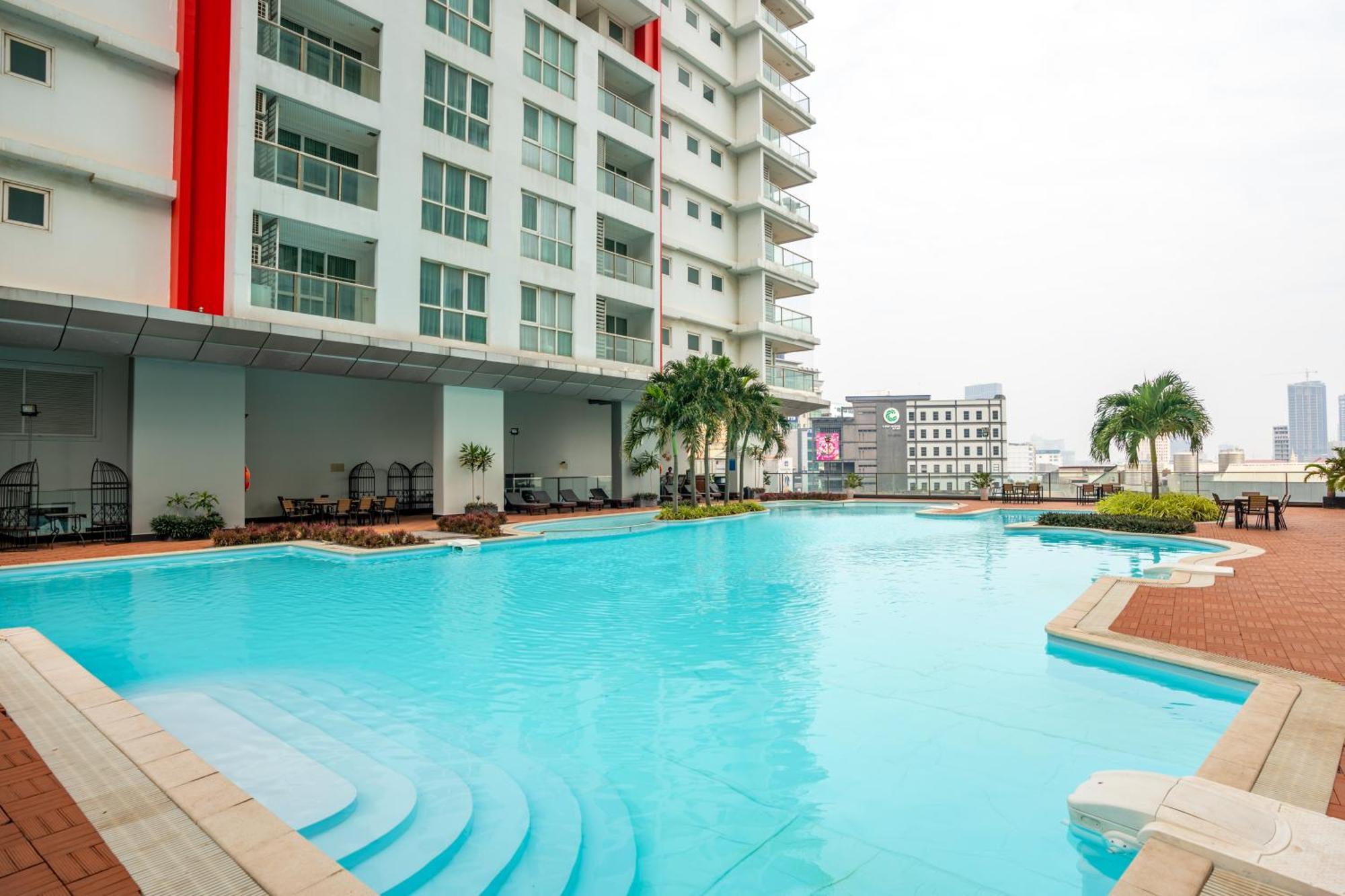 Olympia City Hotel By Dara Phnom Penh Exteriör bild