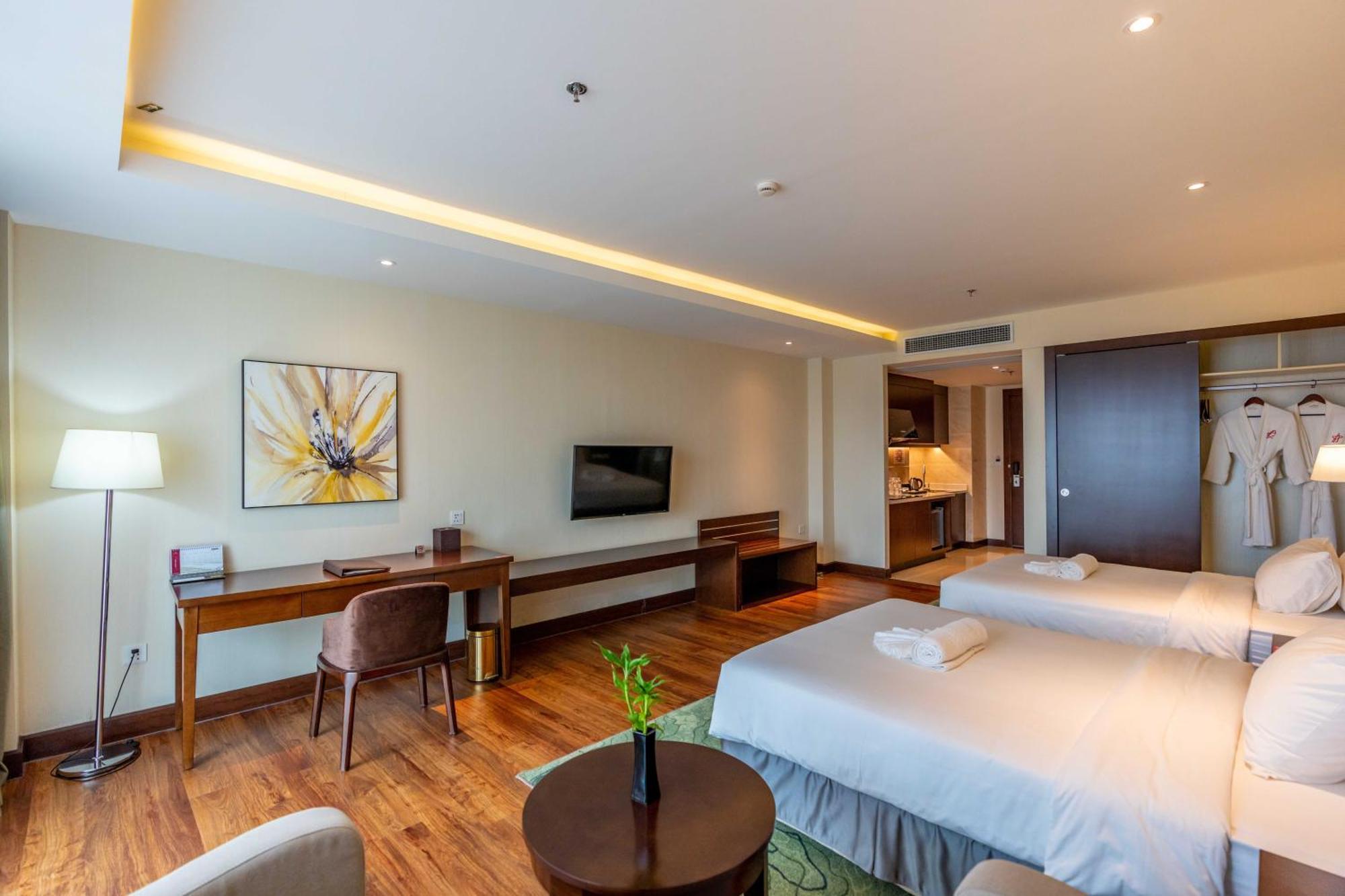 Olympia City Hotel By Dara Phnom Penh Exteriör bild