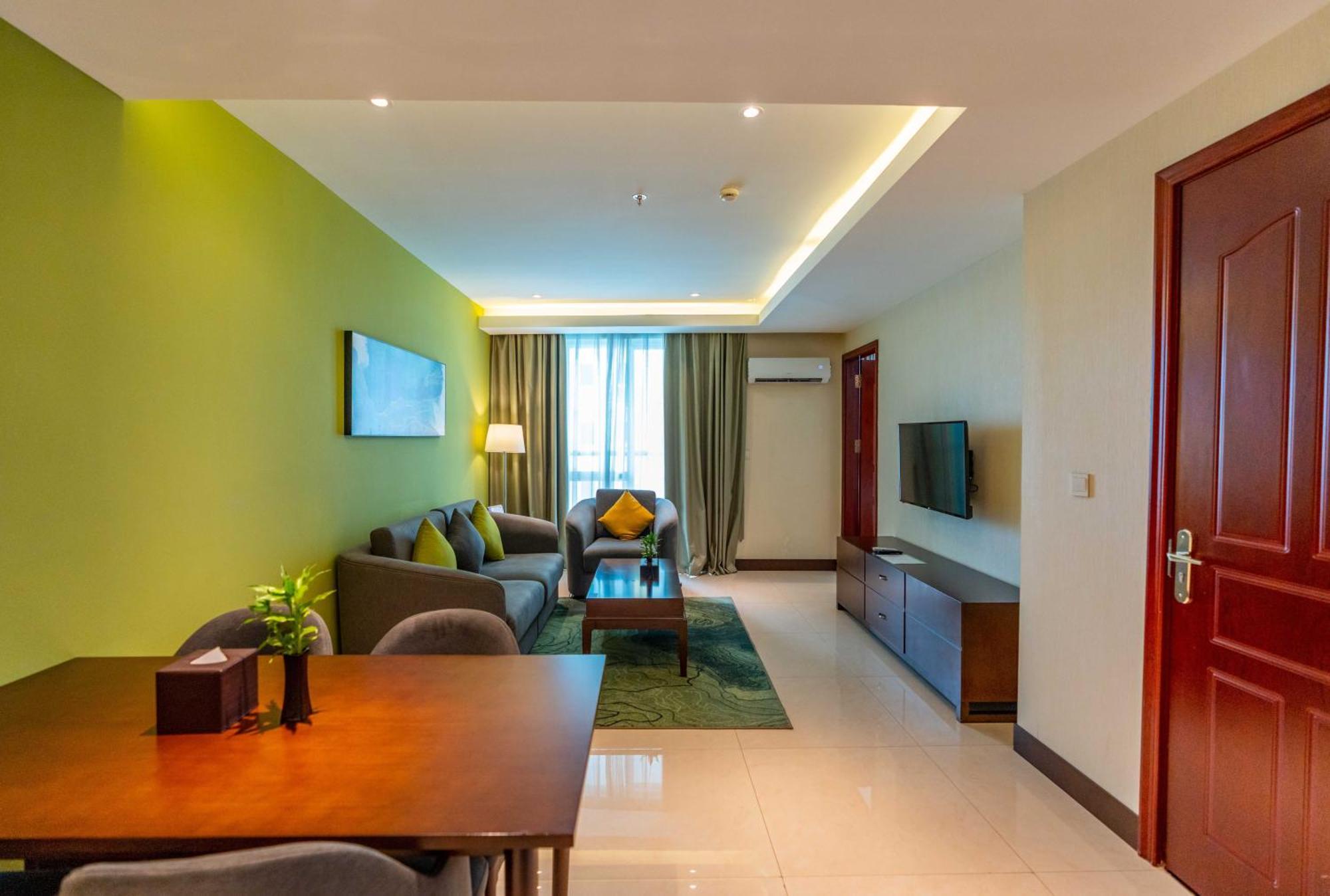 Olympia City Hotel By Dara Phnom Penh Exteriör bild