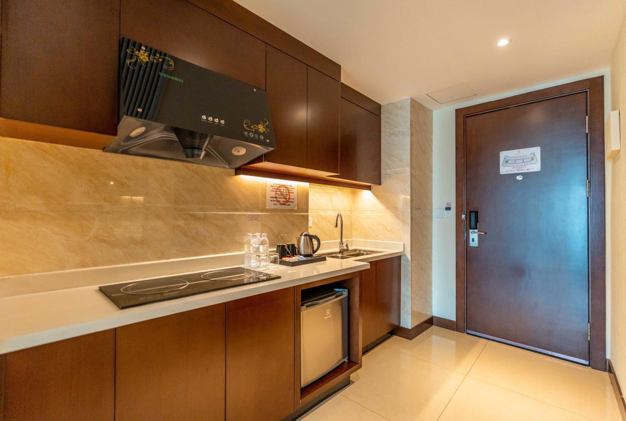 Olympia City Hotel By Dara Phnom Penh Exteriör bild
