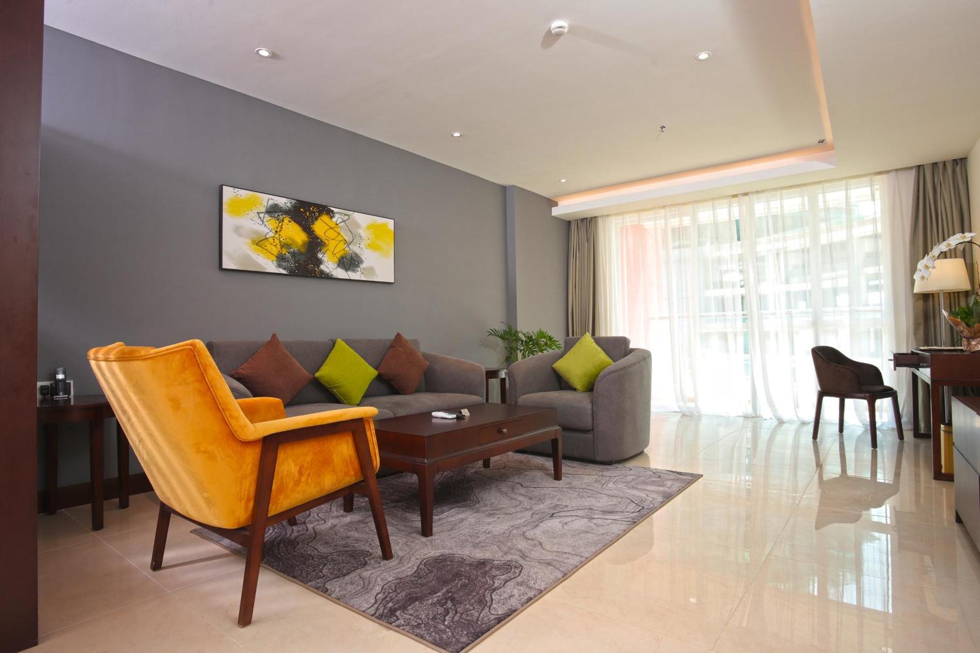Olympia City Hotel By Dara Phnom Penh Exteriör bild